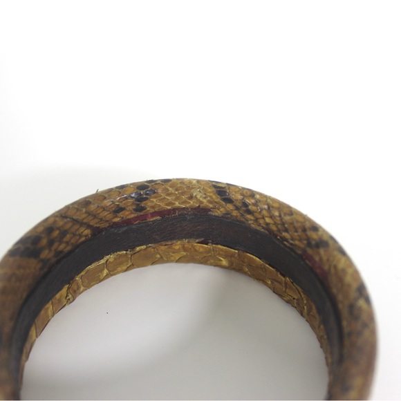 1970’s Vintage Natural Snakeskin Bangle, Real Snake Leather Slip On Bracelet - Picture 4 of 7